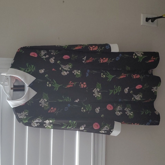 Beautiful Baker Dress - Picture 4 of 4